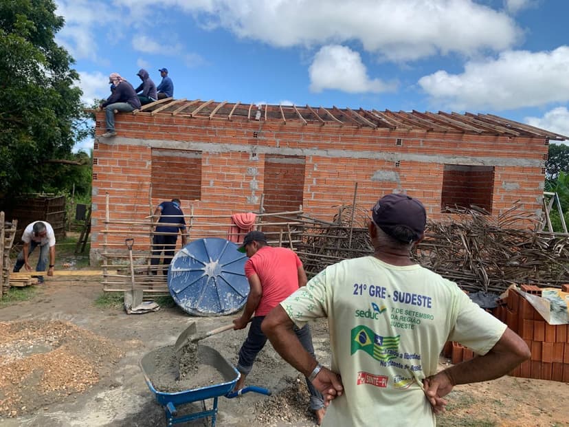 Projeto de construção - Finalização de telhado