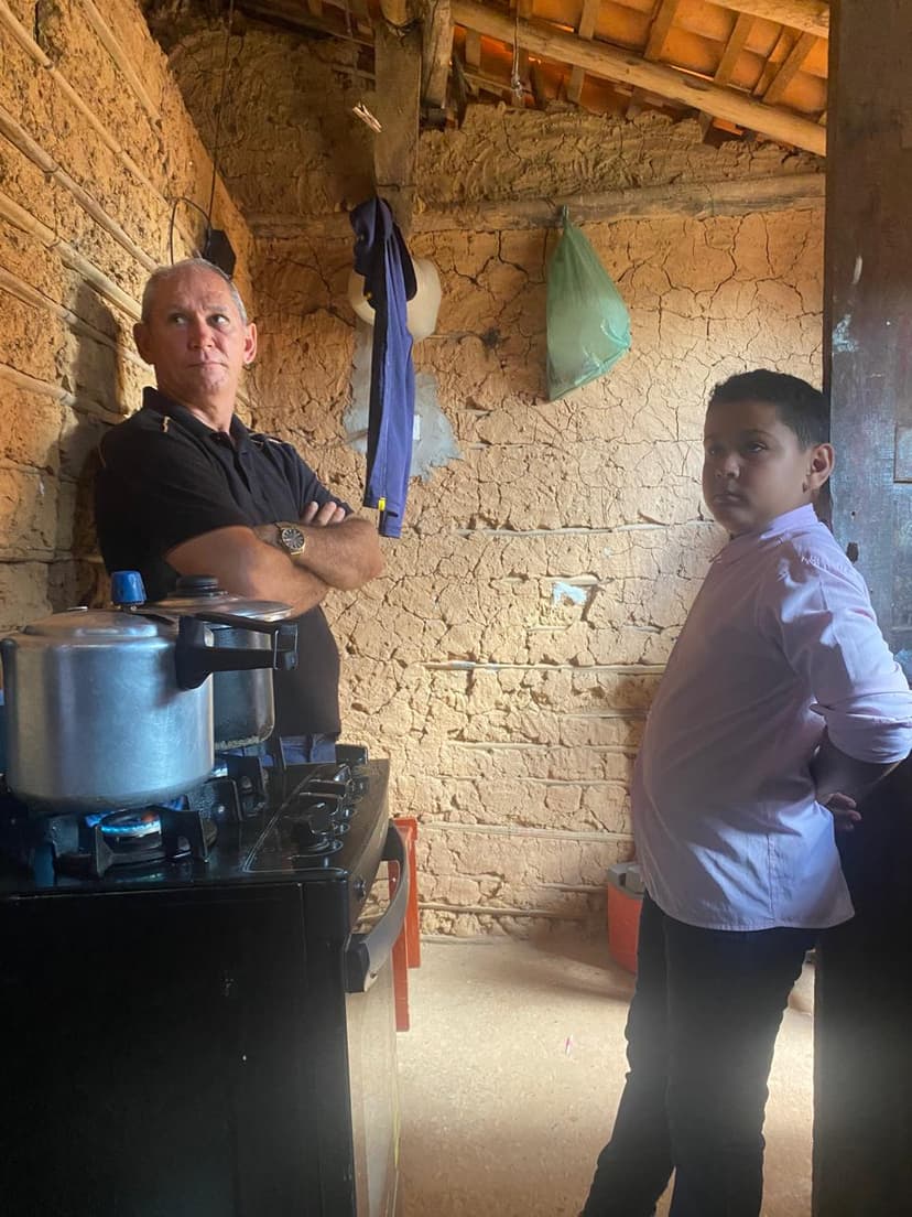 Condições precárias de moradia - situação antes da intervenção